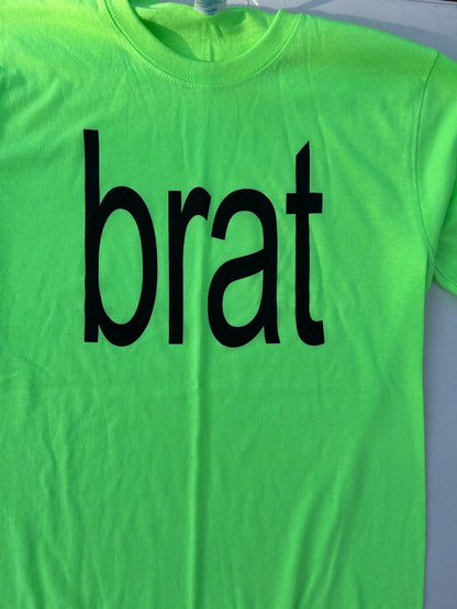 brat -  tshirt charli xcx