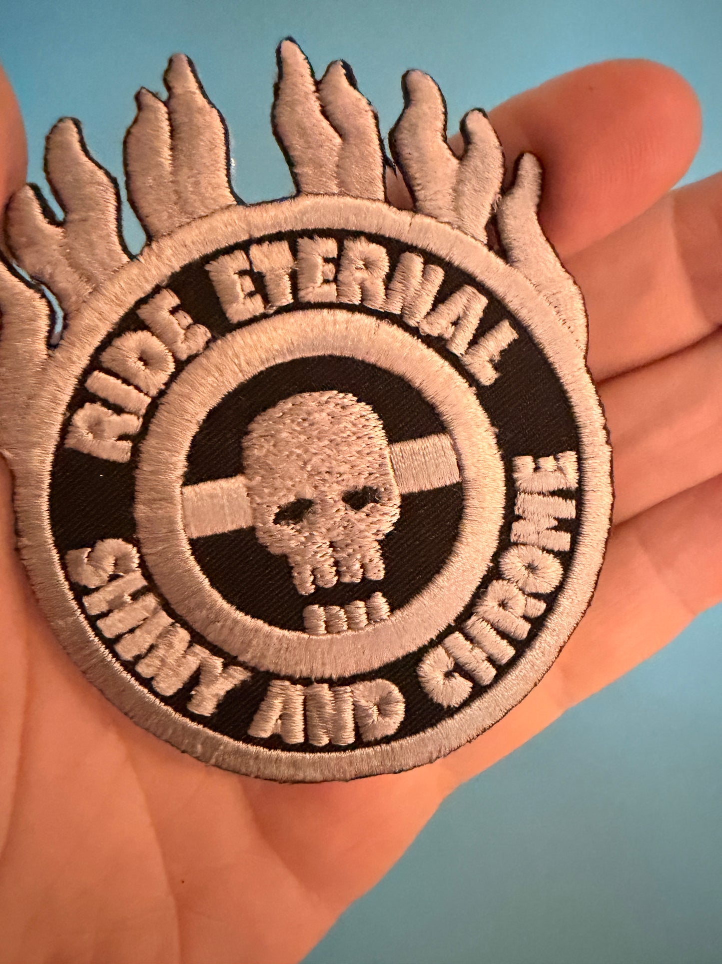 Shiny & Chrome - mad max patch
